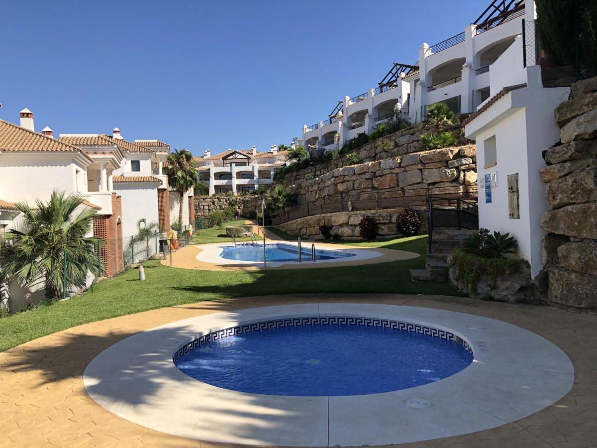 Apartmán Albatros Golf View 2394 Casares Exteriér fotografie