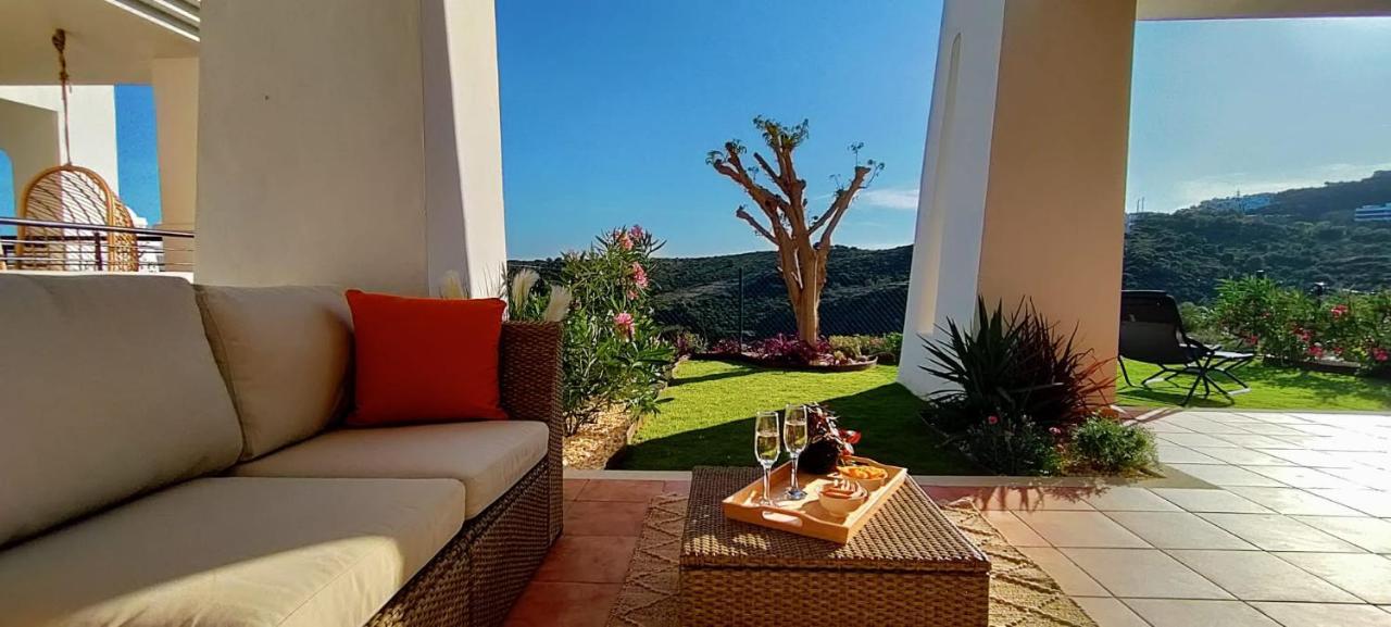 Apartmán Albatros Golf View 2394 Casares Exteriér fotografie
